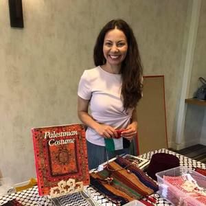 Meet your Posher, Lanette